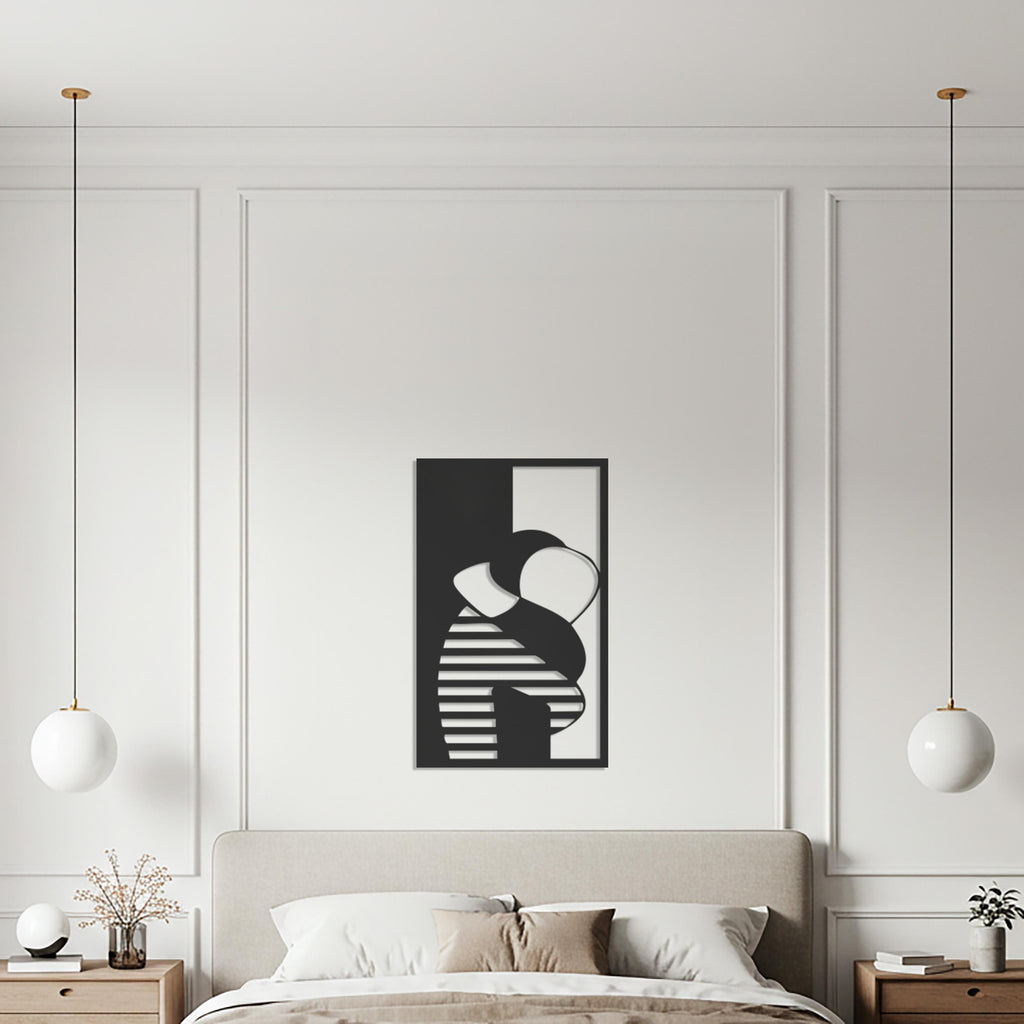 Valentine Abstract Couple Hug Metal Wall Art – Modern Love Decor