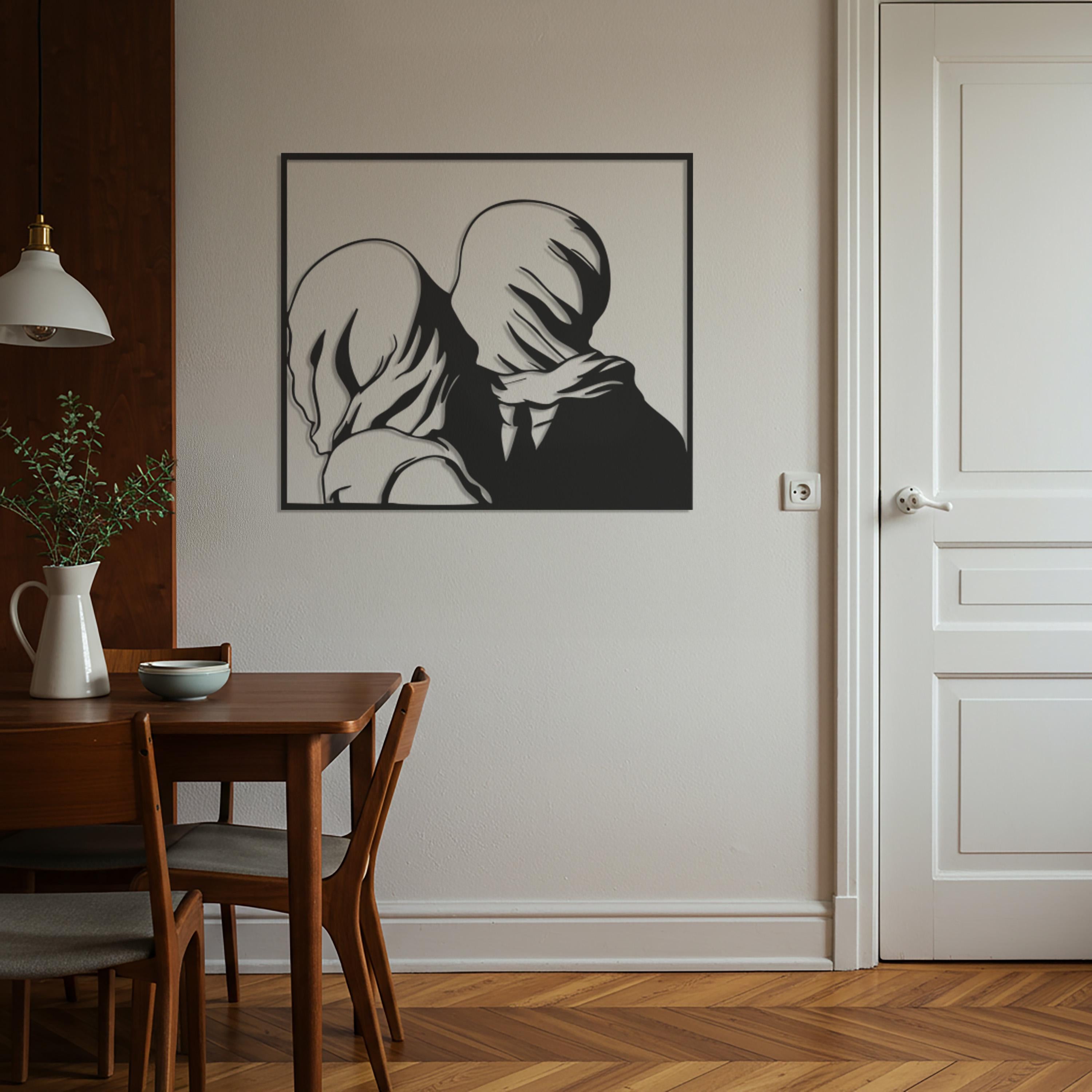 Valentine Lovers Kiss Metal Wall Art – Romantic Couple Gift