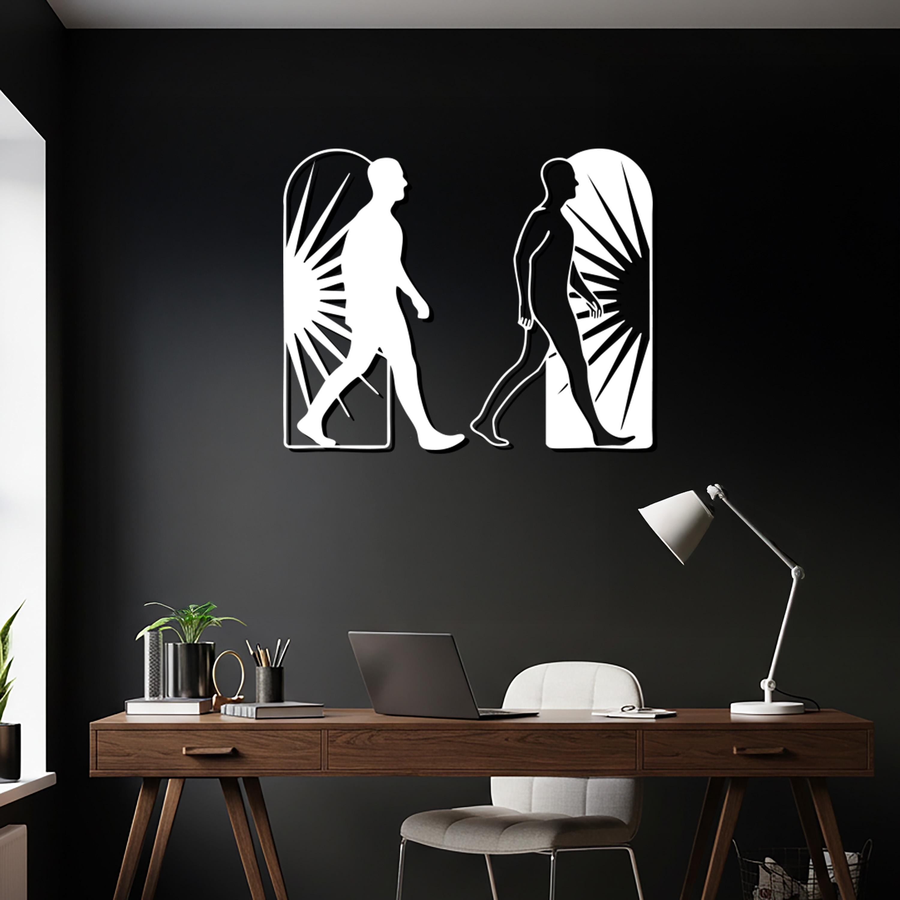 Minimalist Walking Figures Metal Wall Art – Sunburst Silhouette Decor